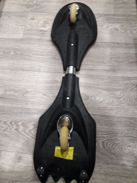 Продам новый роллерсерф.