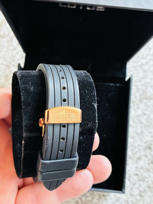 Ceas barbates Lotus impecabil 10/10