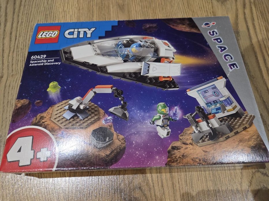 Lego City Nava spațială 60429