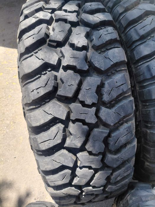 Гуми за кал 265 75 16 Austone