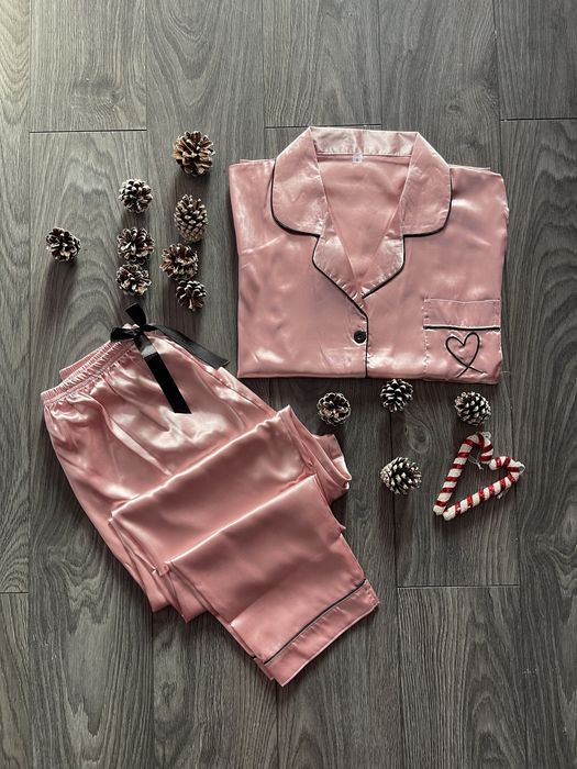 Pijama Satin cadoul perfect