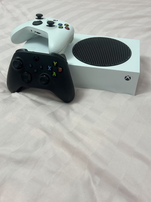 xbox series s.