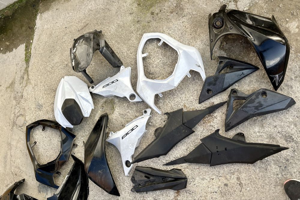 Kawasaki Z800 части