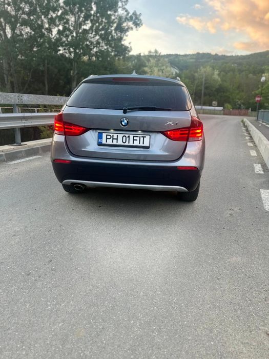 BMW X1 2011 — imagine 2