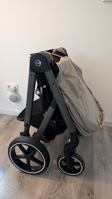 Cybex Balios S Lux Almond Beige