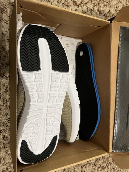 Високотехнологични обувки с нанотехнология непромокаеми и дишашти