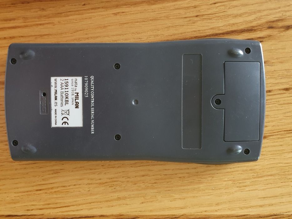Calculator științific Milan M240