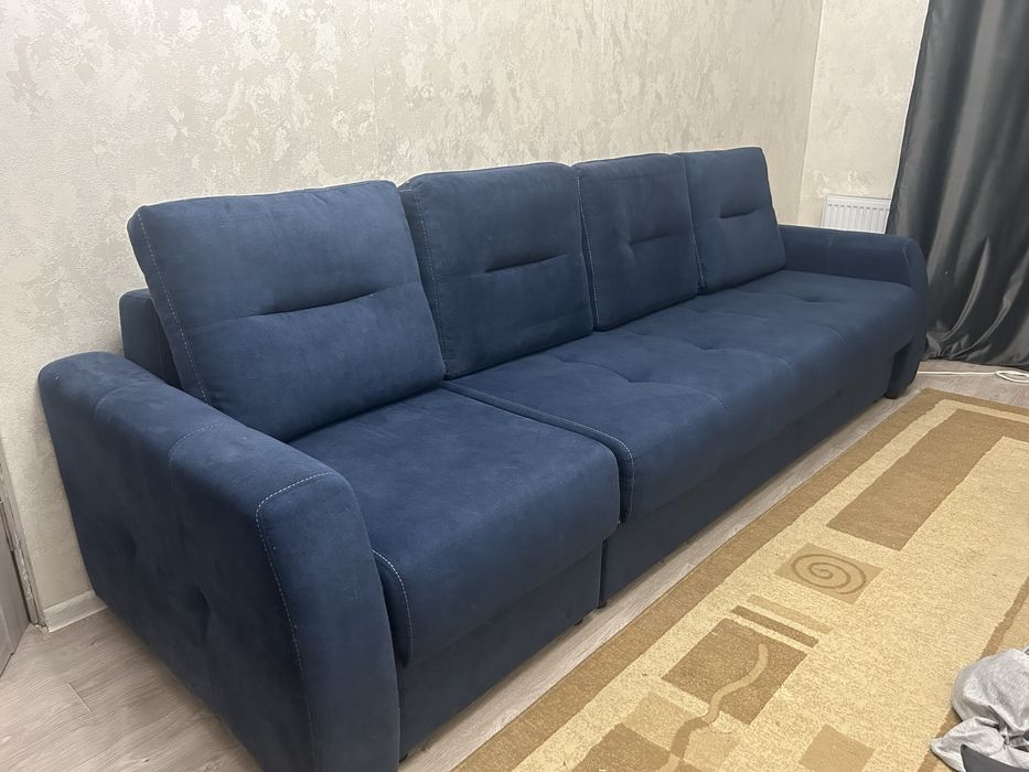Продам диван 2.9 метра