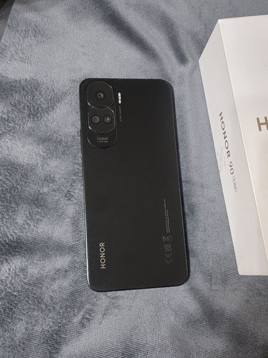HONOR 90. 256 Gb