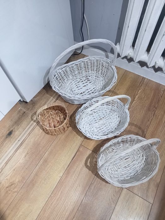 Продам корзины 4штуки