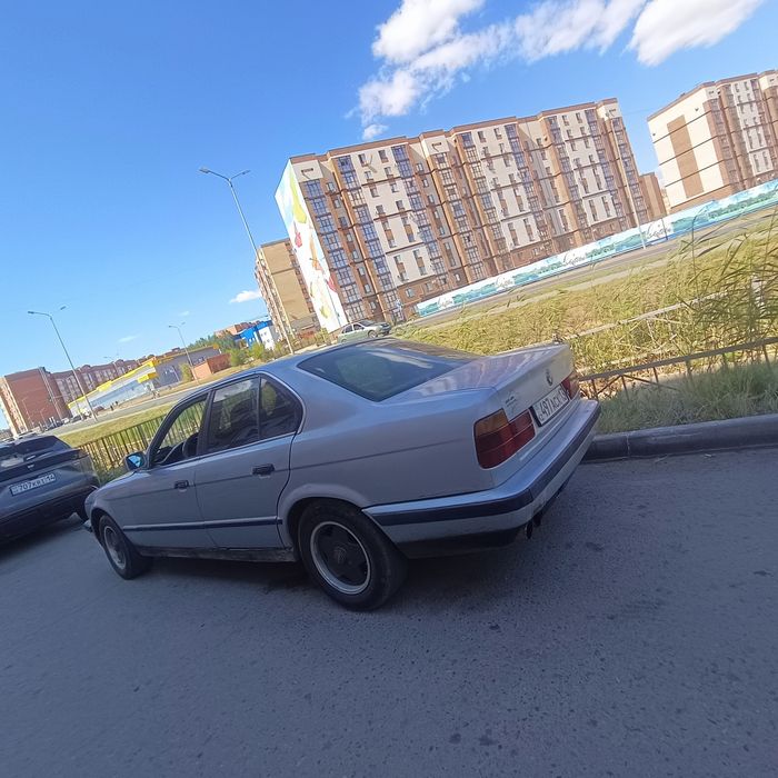 Продам БМВ е 34 год 92 2.5 газ бензин