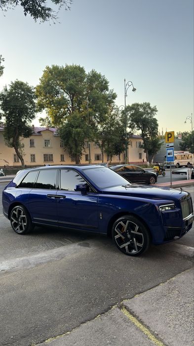 Rolls Royce Cullinan Black Badge
