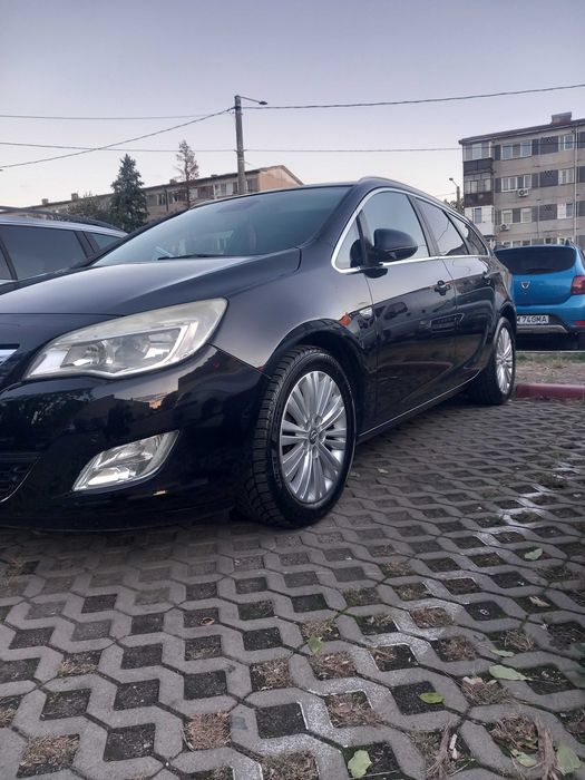 OPEL Astra 2011 — imagine 2