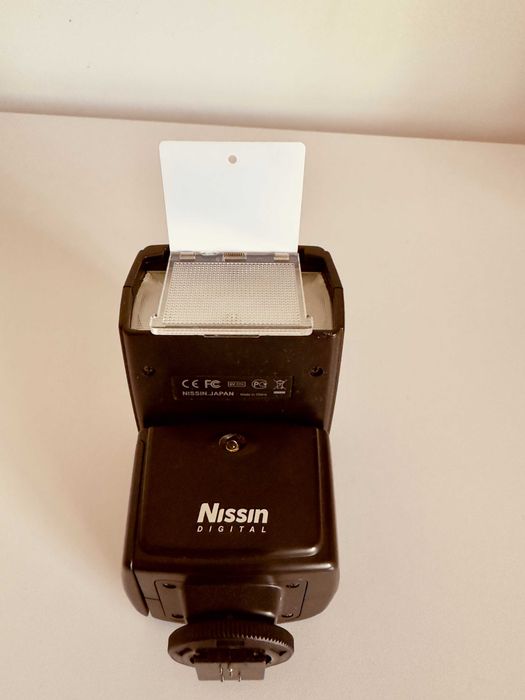 Blitz Nissin SpeedLite Di466 pentru Nikon – stare foarte bună