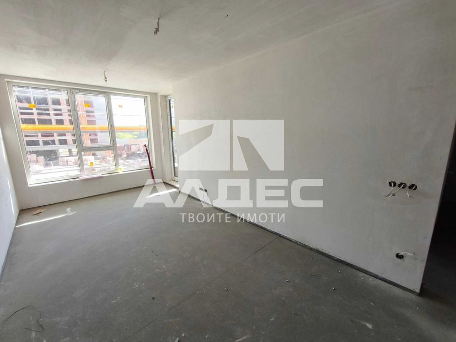 Продава се Двустаен апартамент в София, Банишора - 68 кв.м за 1320 €/кв.м - Снимка #2