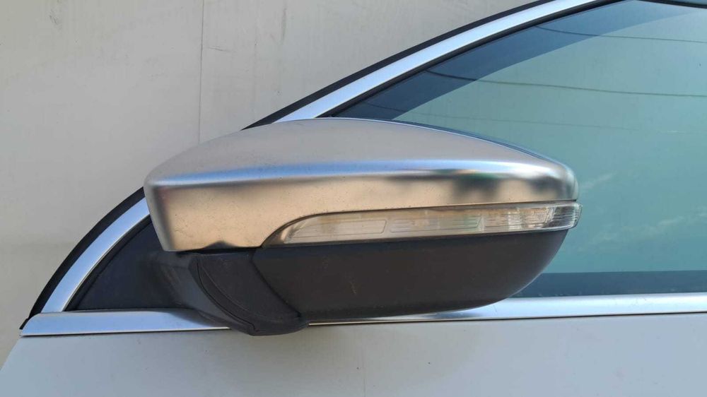 oglinda usa stanga fata Volkswagen PASSAT B7 ALLTRACK an 2013