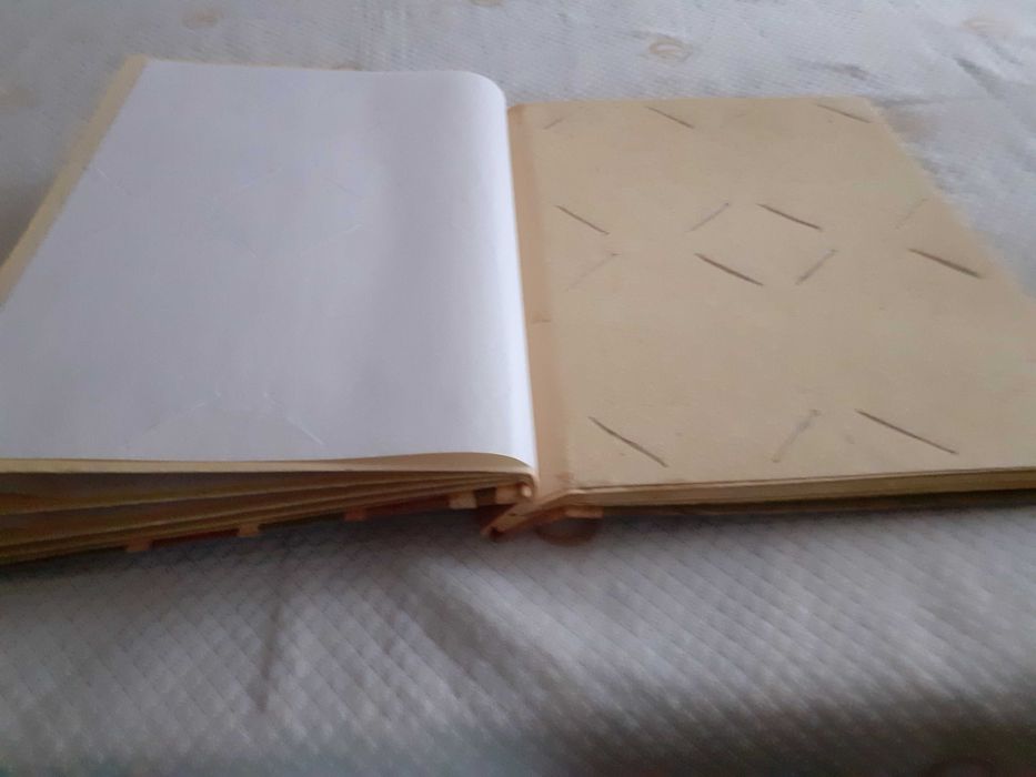 Нови албуми за снимки от 5 до 25 лв.