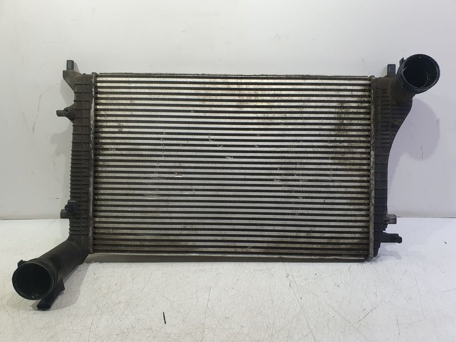 Radiator intercooler 1k0145803J Volkswagen Passat B6 (2005 - 2010)