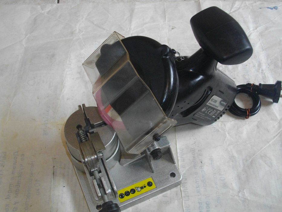 Комплект Пневматичен Пясъкоструене Ел.Роторайзер  Машина точене вериги