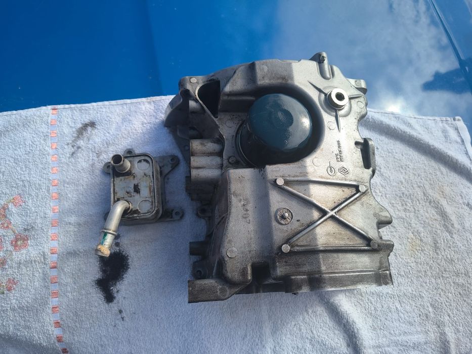 Baie de ulei Dacia Logan 1.0 SCe