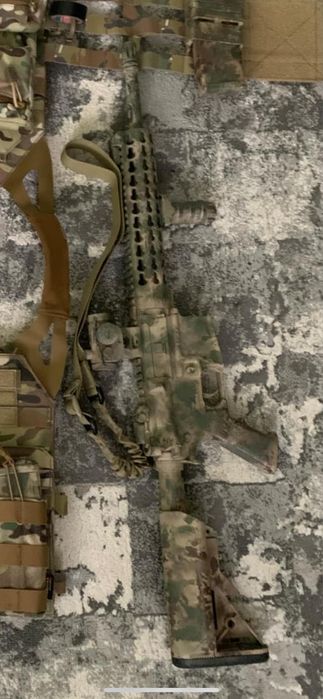 Vand arma airsoft m4 specna arms flex 2