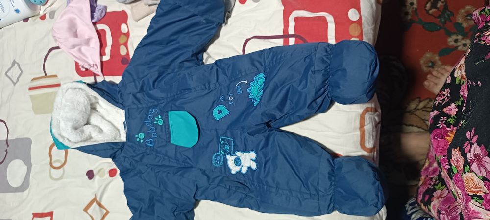 Мальчик 2-3месяца