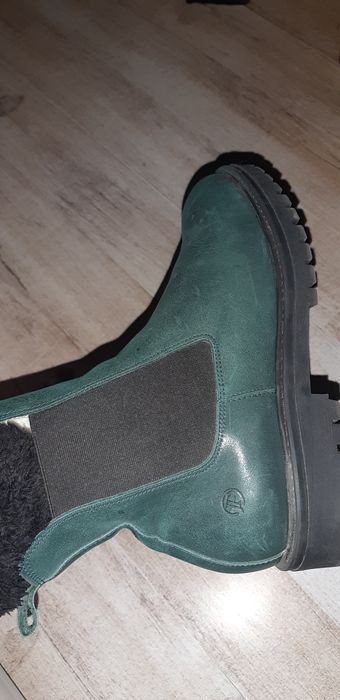 Jolana&Fenena ghete piele inblanite