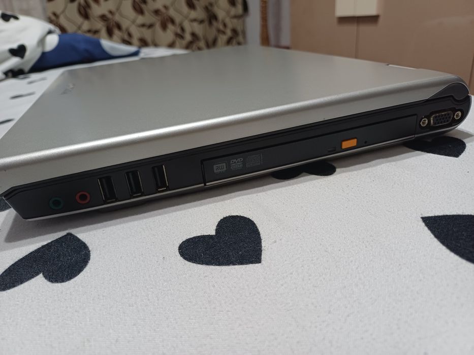 Laptop  Lenovo hard 500