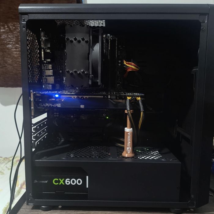 Calculator negru gaming