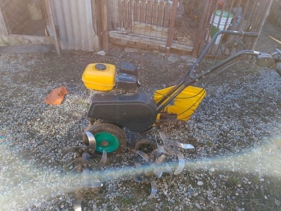 Мотоблок, для вспашки огорода