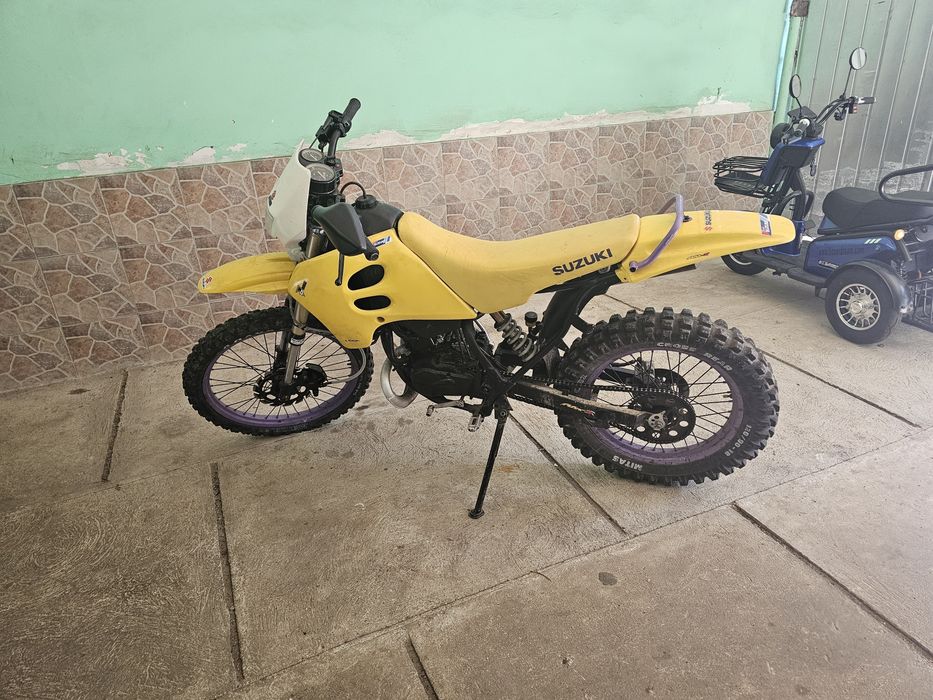 De vânzare  suzuki rmz  50