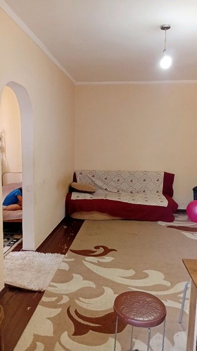 Продам 2х ком кв.в центре города Тараз