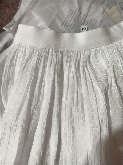 Белая молодёжная юбка