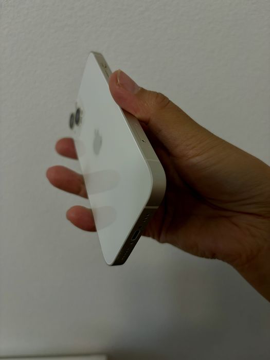 Продам iPhone 13, 128 гб
