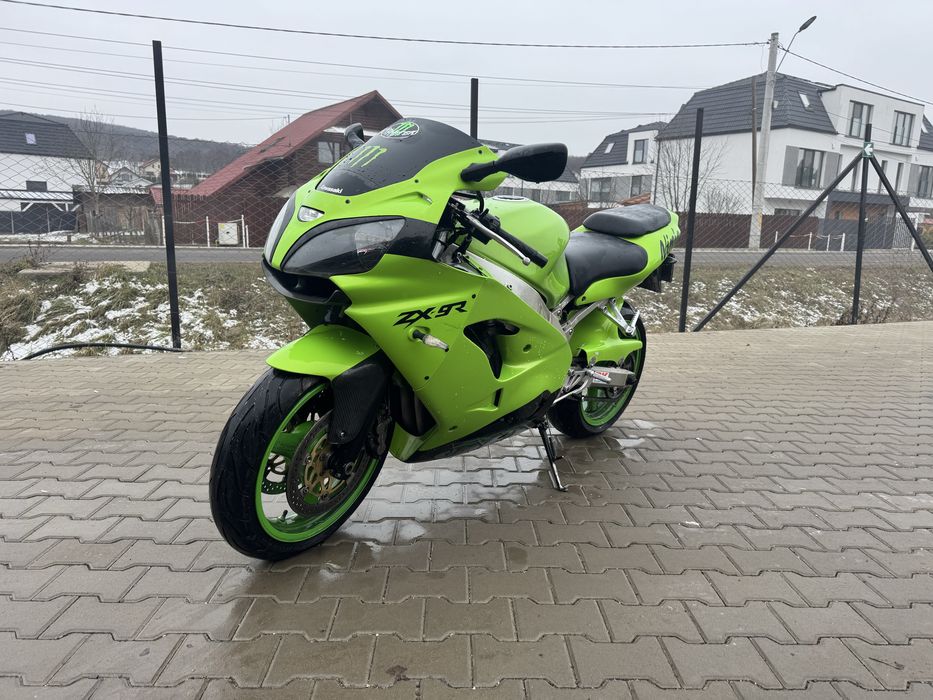 kawasaki ninja zx9r