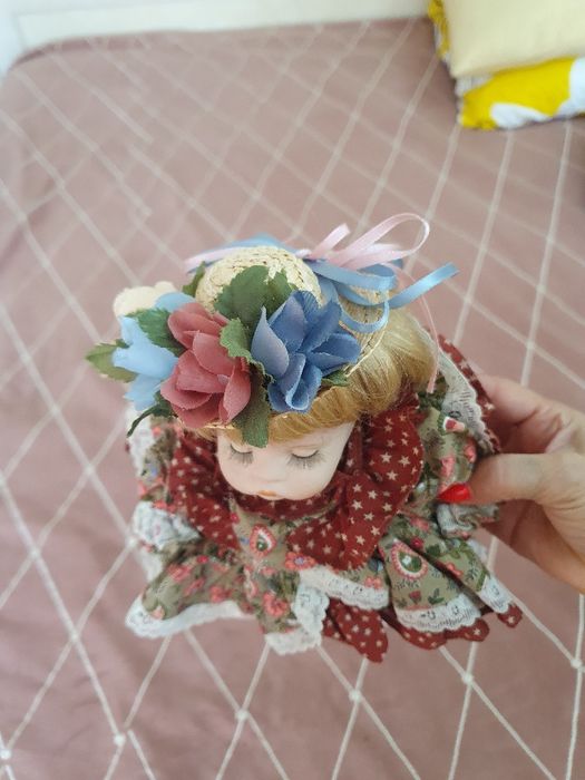 Кукла коллекционная