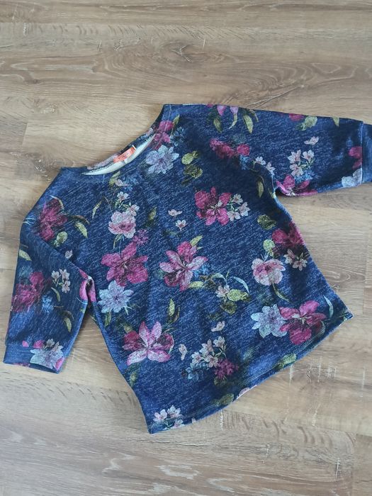 Кофточка женская