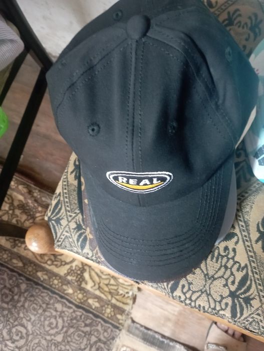 Продам кепки. Новый.