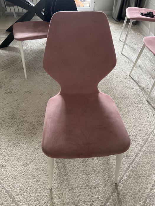 6 стульчиков в отличном состояний