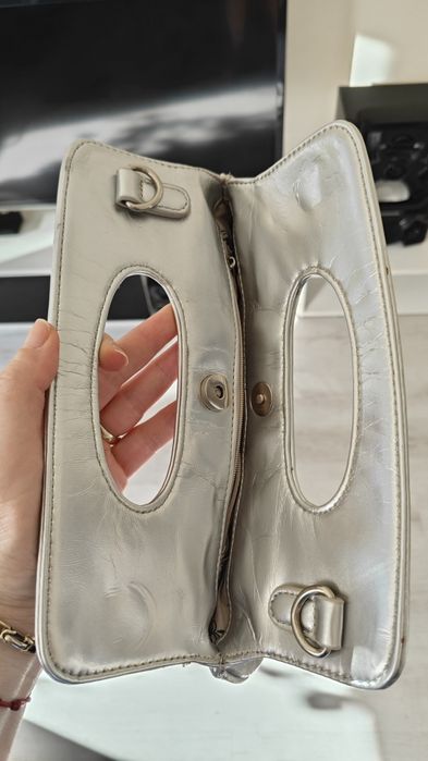 Кокетна дамска чанта на Паоло Ботичели