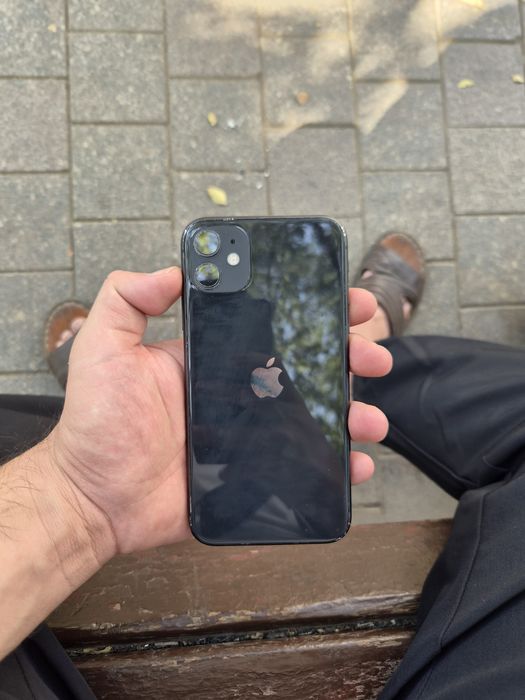 Айфон 11 64гб Iphone