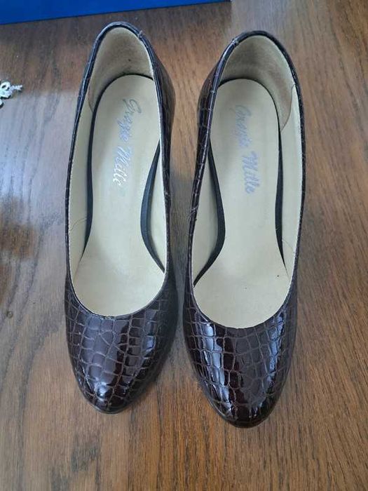 Pantofi Grazie Millle, culoare maro, marime 36
