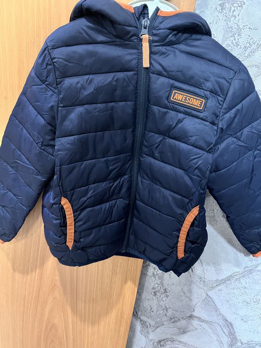 Продам курточку осень-весна