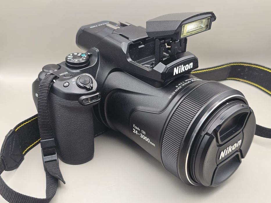Nikon Coolpix P1000 (cameră foto bridge super-zoom)