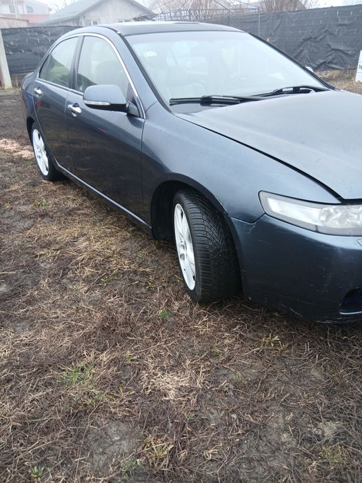 Dezmembrez honda accord 2003  2007