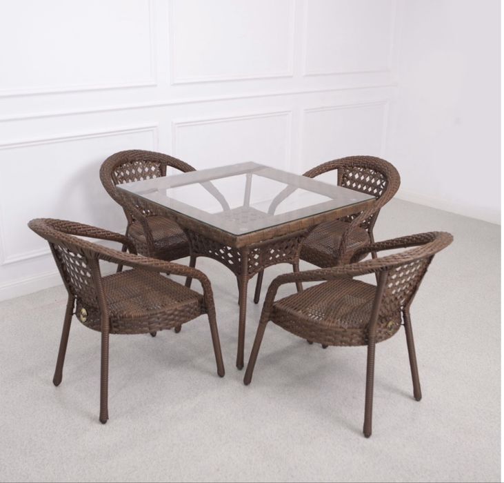 Продам ротанговые наборы, стол и 4 стула . 10 компоектов . 100.000 тен