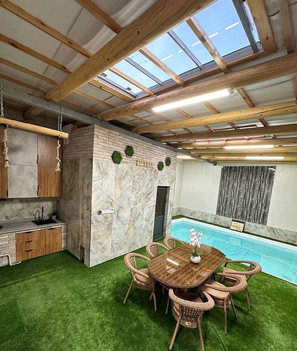 срочно сдаётся хай-тек Евродом улица нукусская 3,5-соток сауна бассейн