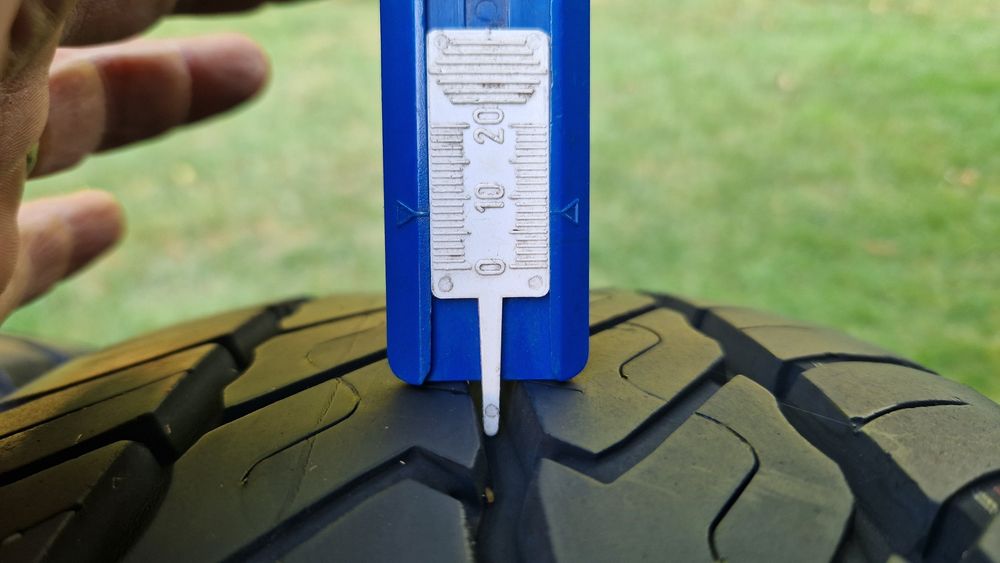 Anvelope vara 215 60 R 17 C Dunlop