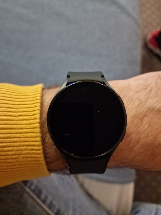 Samsung galaxy smartwatch 4