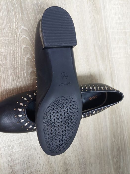 Balerini Geox din piele, mărimea 38